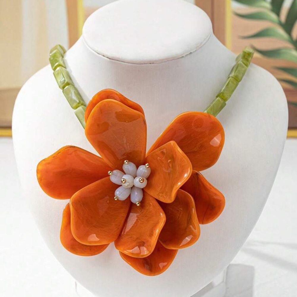 flower statement necklace A1493 - Picture 2 of 4
